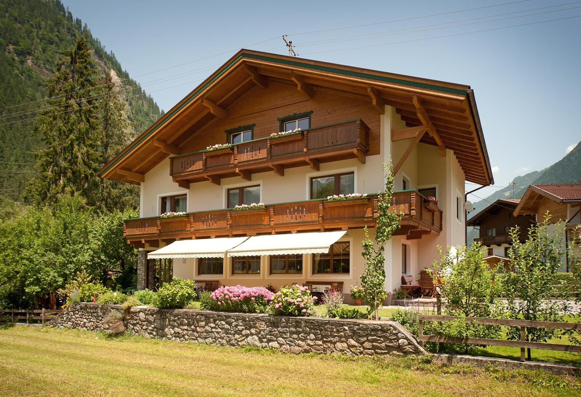 Leo Appartements Mayrhofen Exterior foto
